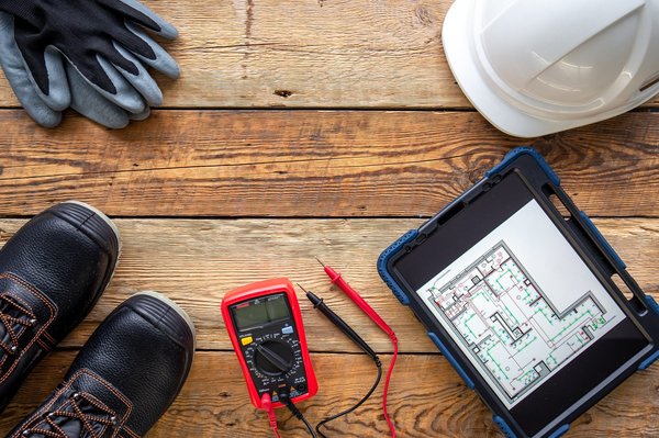 Quelle est l'importance des guides pour électriciens ?